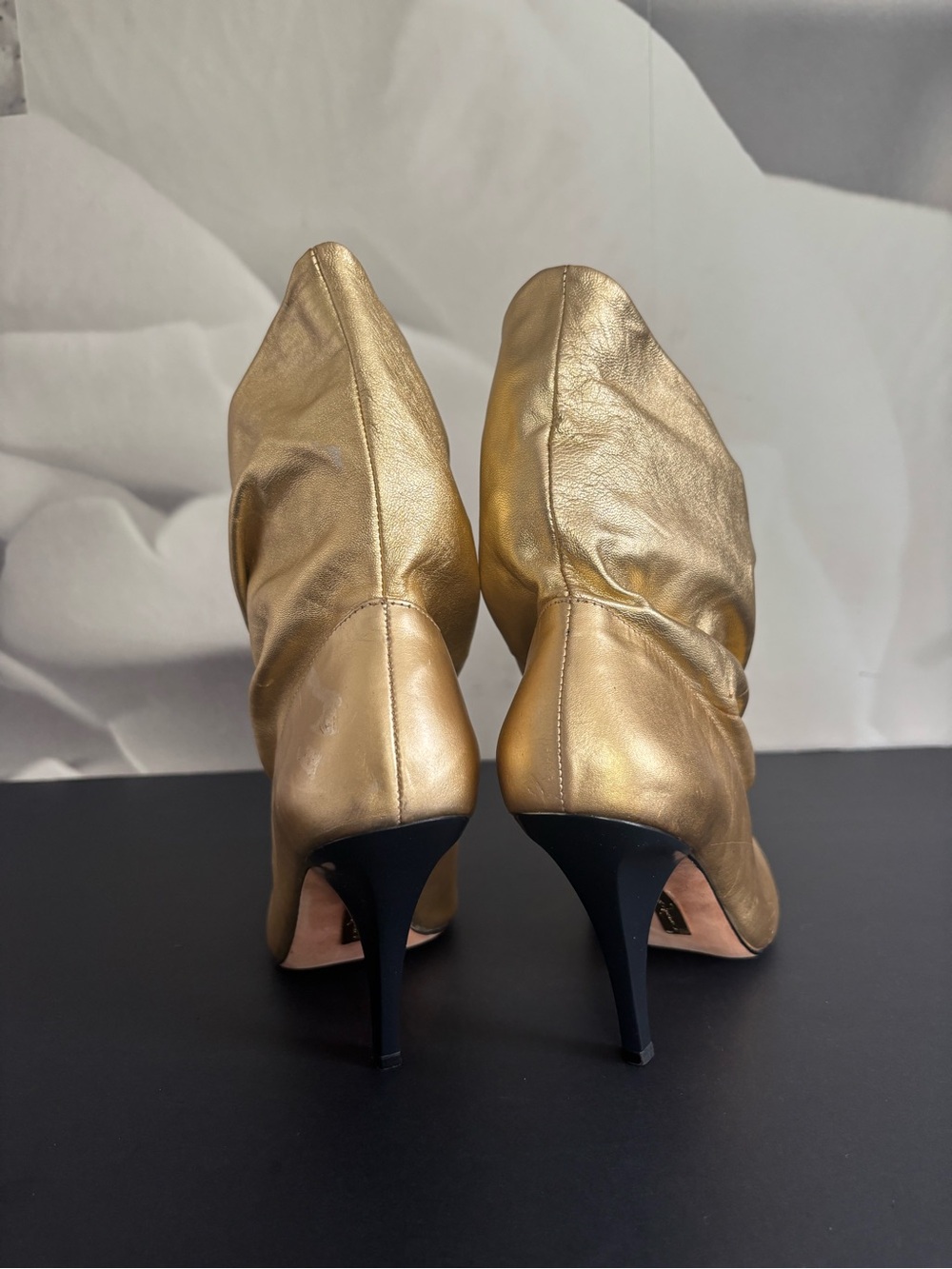 Gold boots - Picture 4 of 10